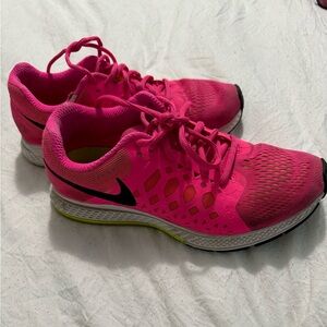NIKE Pegasus 31